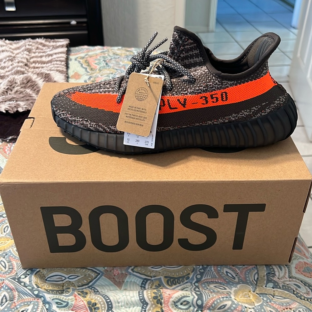 Yeezy Boost 350 V2
